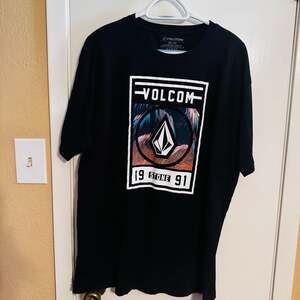 Volcom Men's XXL Black Graphic T-Shirt 1991 Stone Box Logo Palm Tree Print